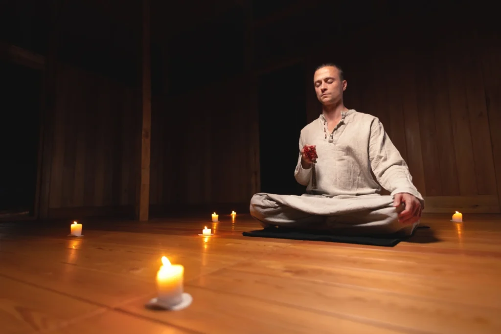 meditasyon yaparken neden mum yakılır